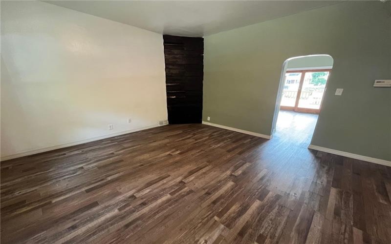 702 Sellers Avenue, Jeannette, 15644, 2 Bedrooms Bedrooms, 7 Rooms Rooms,1.1 BathroomsBathrooms,Residential,For Sale,Sellers Avenue,1711337