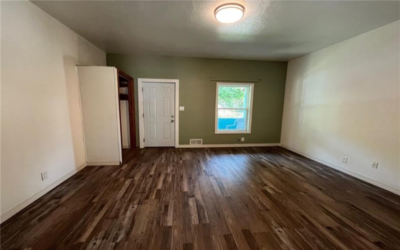 702 Sellers Avenue, Jeannette, 15644, 2 Bedrooms Bedrooms, 7 Rooms Rooms,1.1 BathroomsBathrooms,Residential,For Sale,Sellers Avenue,1711337