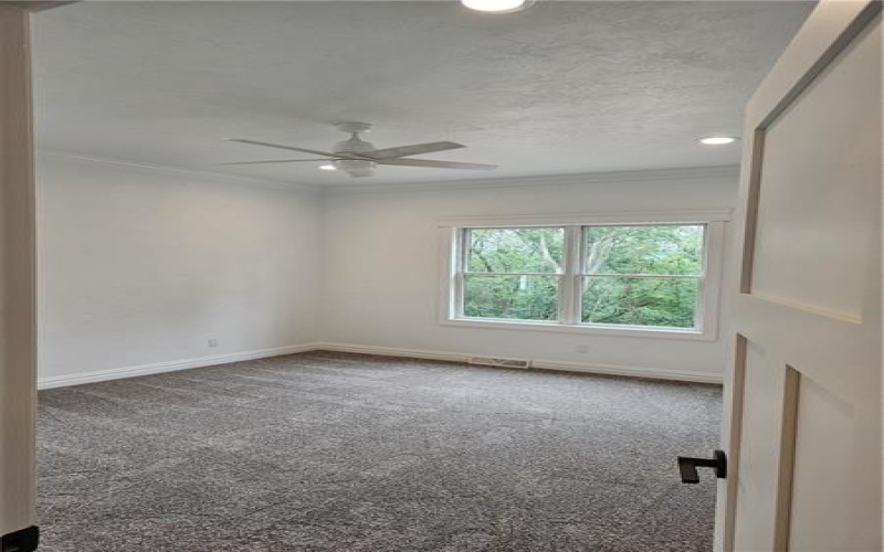 816 TENTH St, Youngwood, 15697, 2 Bedrooms Bedrooms, ,3 BathroomsBathrooms,Residential,For Sale,TENTH St,1711421