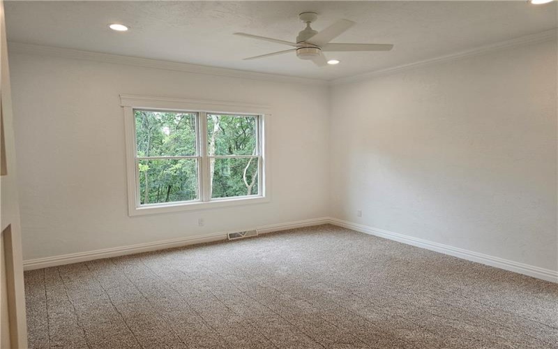 816 TENTH St, Youngwood, 15697, 2 Bedrooms Bedrooms, ,3 BathroomsBathrooms,Residential,For Sale,TENTH St,1711421