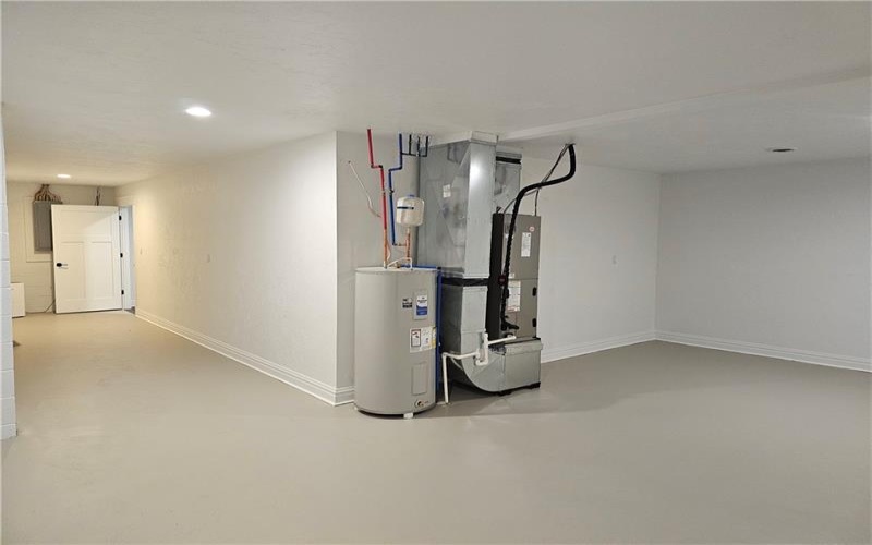816 TENTH St, Youngwood, 15697, 2 Bedrooms Bedrooms, ,3 BathroomsBathrooms,Residential,For Sale,TENTH St,1711421