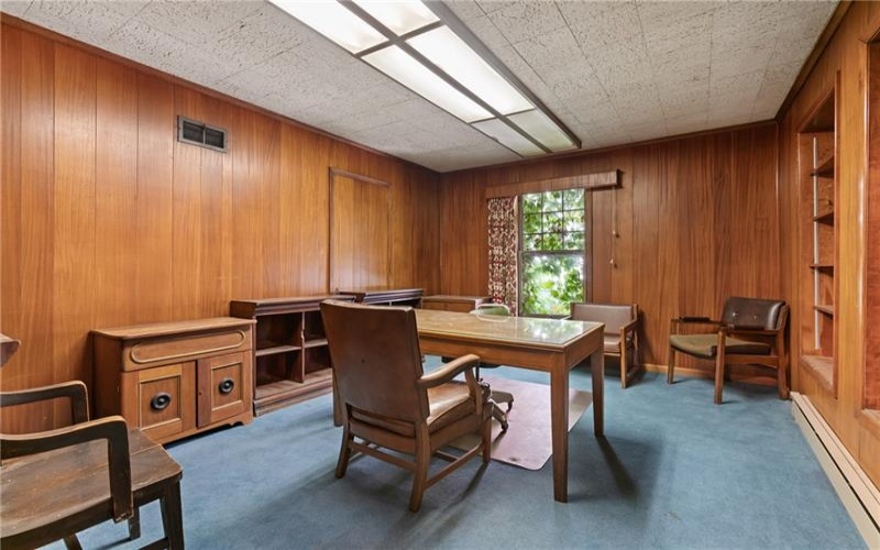 27 College St, Washington, 15301, ,Commercial-industrial-business,For Sale,College St,1721593