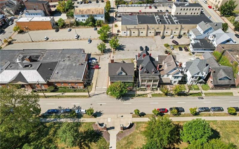 27 College St, Washington, 15301, ,Commercial-industrial-business,For Sale,College St,1721593