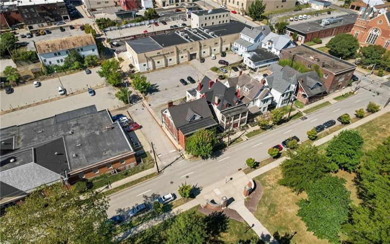27 College St, Washington, 15301, ,Commercial-industrial-business,For Sale,College St,1721593