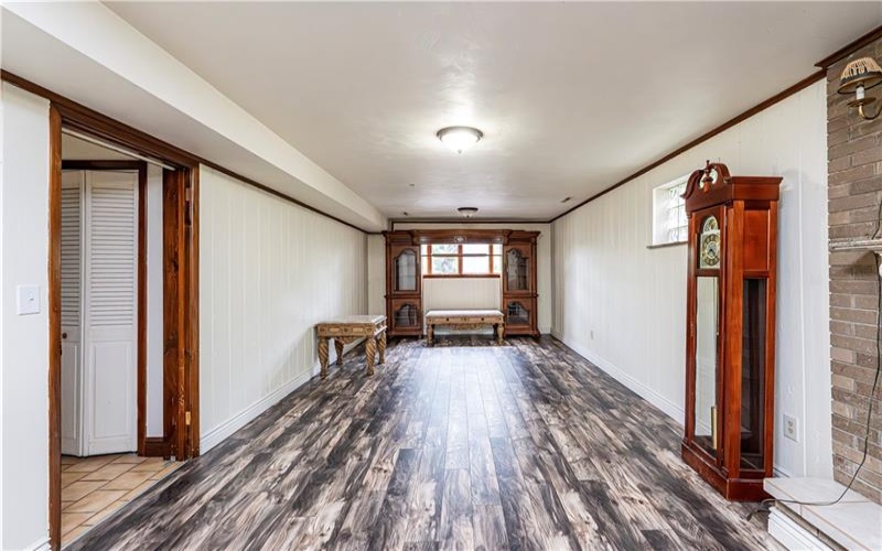 4045 Blue Willow, Irwin, 15642, 2 Bedrooms Bedrooms, 10 Rooms Rooms,2 BathroomsBathrooms,Residential,For Sale,Blue Willow,1711589