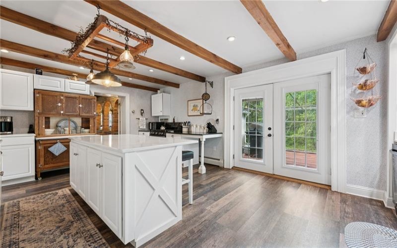 513 Austraw Rd, Ligonier, 15658, 4 Bedrooms Bedrooms, ,4.2 BathroomsBathrooms,Residential,For Sale,Austraw Rd,1711628