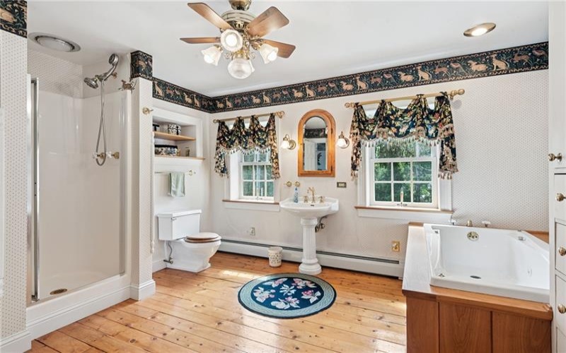 513 Austraw Rd, Ligonier, 15658, 4 Bedrooms Bedrooms, ,4.2 BathroomsBathrooms,Residential,For Sale,Austraw Rd,1711628