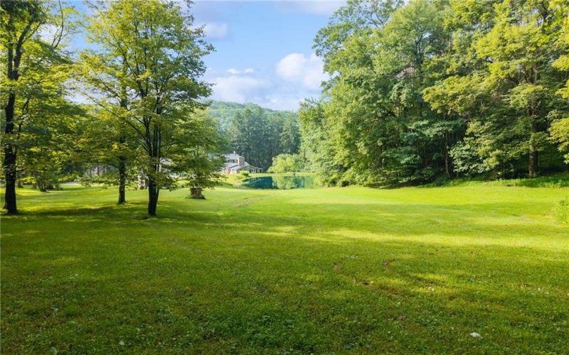 513 Austraw Rd, Ligonier, 15658, 4 Bedrooms Bedrooms, ,4.2 BathroomsBathrooms,Residential,For Sale,Austraw Rd,1711628