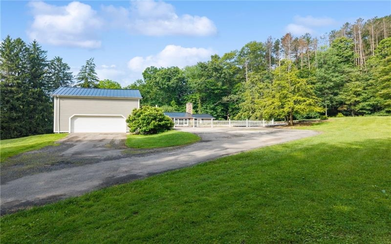 513 Austraw Rd, Ligonier, 15658, 4 Bedrooms Bedrooms, ,4.2 BathroomsBathrooms,Residential,For Sale,Austraw Rd,1711628