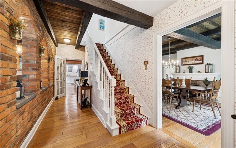 513 Austraw Rd, Ligonier, 15658, 4 Bedrooms Bedrooms, ,4.2 BathroomsBathrooms,Residential,For Sale,Austraw Rd,1711628