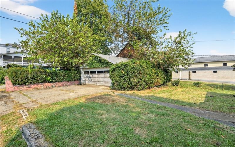 320 Main St, Mt Pleasant, 15666, ,Multi-unit,For Sale,Main St,1721609