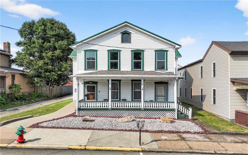 320 Main St, Mt Pleasant, 15666, ,Multi-unit,For Sale,Main St,1721609