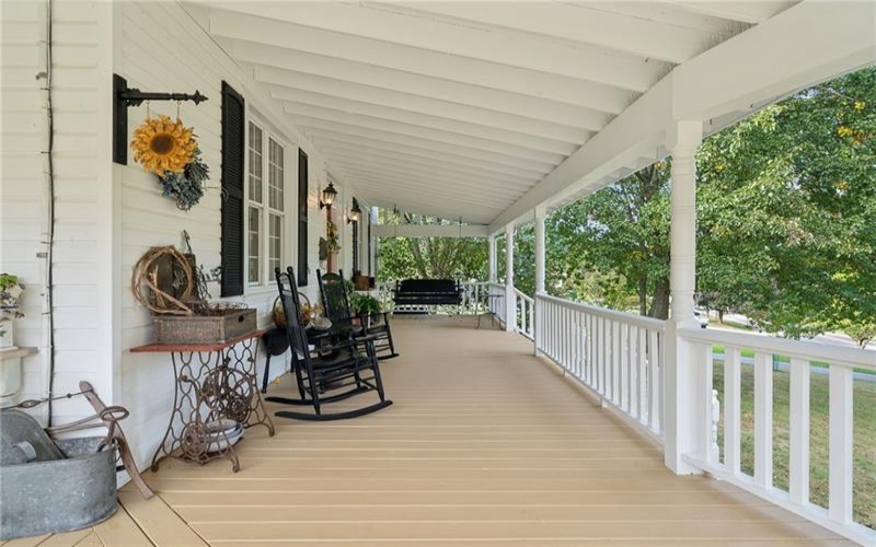 1200 Hahntown Wendel Rd, Irwin, 15642, 3 Bedrooms Bedrooms, 12 Rooms Rooms,2.1 BathroomsBathrooms,Residential,For Sale,Hahntown Wendel Rd,1721909