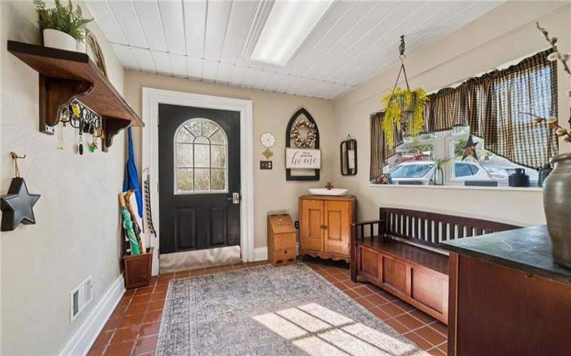 1200 Hahntown Wendel Rd, Irwin, 15642, 3 Bedrooms Bedrooms, 12 Rooms Rooms,2.1 BathroomsBathrooms,Residential,For Sale,Hahntown Wendel Rd,1721909