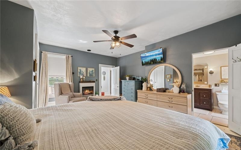 1200 Hahntown Wendel Rd, Irwin, 15642, 3 Bedrooms Bedrooms, 12 Rooms Rooms,2.1 BathroomsBathrooms,Residential,For Sale,Hahntown Wendel Rd,1721909