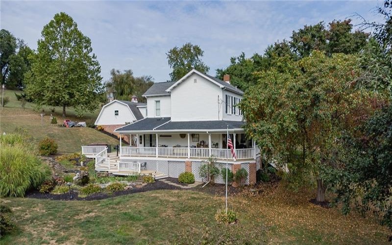 1200 Hahntown Wendel Rd, Irwin, 15642, 3 Bedrooms Bedrooms, 12 Rooms Rooms,2.1 BathroomsBathrooms,Residential,For Sale,Hahntown Wendel Rd,1721909