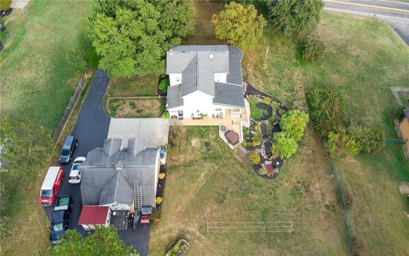 1200 Hahntown Wendel Rd, Irwin, 15642, 3 Bedrooms Bedrooms, 12 Rooms Rooms,2.1 BathroomsBathrooms,Residential,For Sale,Hahntown Wendel Rd,1721909