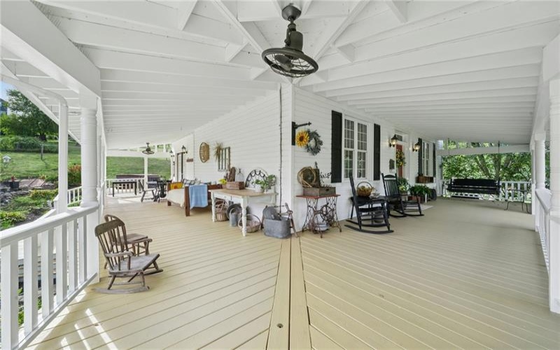 1200 Hahntown Wendel Rd, Irwin, 15642, 3 Bedrooms Bedrooms, 12 Rooms Rooms,2.1 BathroomsBathrooms,Residential,For Sale,Hahntown Wendel Rd,1721909