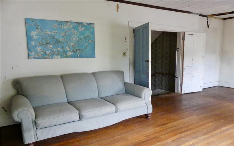 308 4th St, 15063, 15063, 3 Bedrooms Bedrooms, 9 Rooms Rooms,1.1 BathroomsBathrooms,Residential,For Sale,4th St,1722012