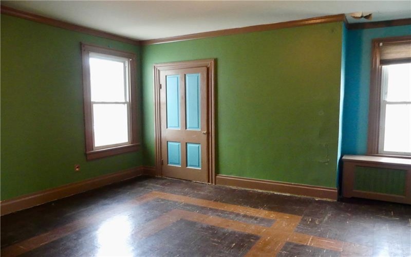 308 4th St, 15063, 15063, 3 Bedrooms Bedrooms, 9 Rooms Rooms,1.1 BathroomsBathrooms,Residential,For Sale,4th St,1722012