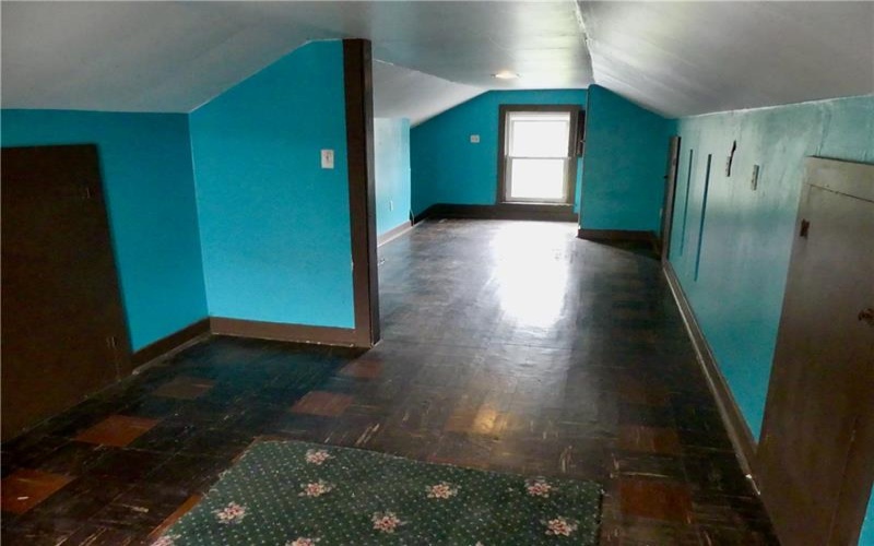 308 4th St, 15063, 15063, 3 Bedrooms Bedrooms, 9 Rooms Rooms,1.1 BathroomsBathrooms,Residential,For Sale,4th St,1722012
