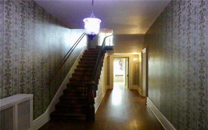 308 4th St, 15063, 15063, 3 Bedrooms Bedrooms, 9 Rooms Rooms,1.1 BathroomsBathrooms,Residential,For Sale,4th St,1722012