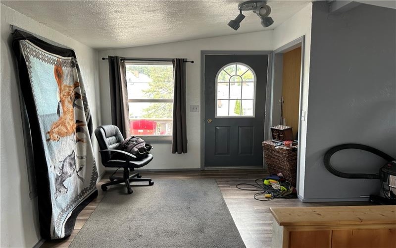215 1st Avenue, Waynesburg, 15370, ,Multi-unit,For Sale,1st Avenue,1722097