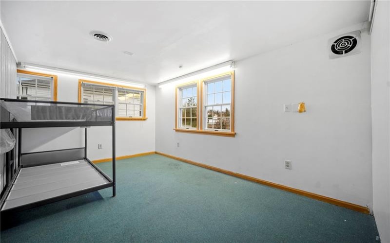 422 6th St, Monessen, 15062, ,Commercial-industrial-business,For Sale,6th St,1711933