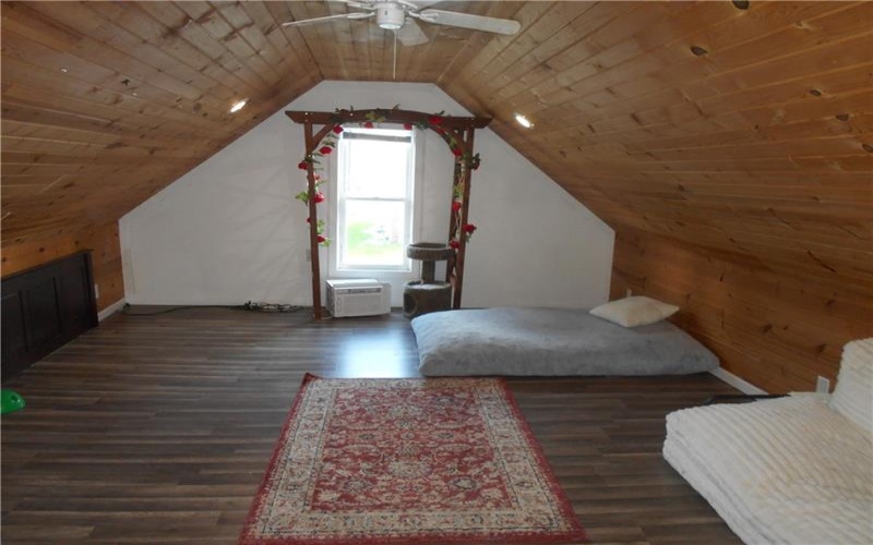 206 Depot St, Youngwood, 15697, 4 Bedrooms Bedrooms, ,2.1 BathroomsBathrooms,Residential,For Sale,Depot St,1711944