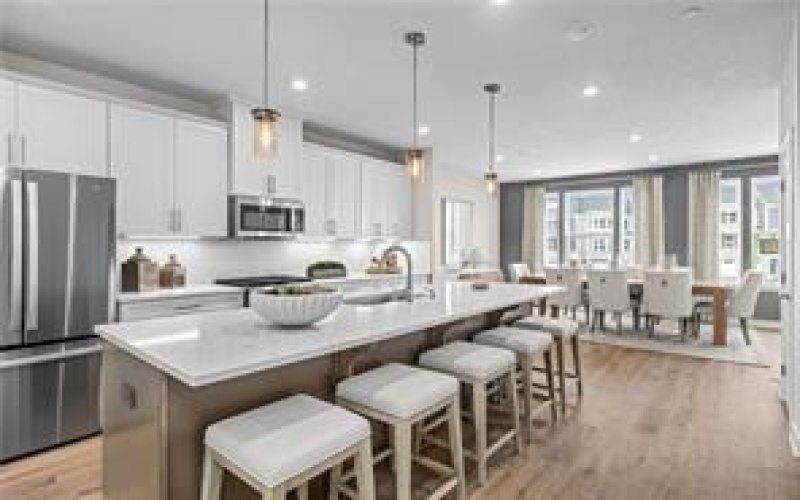 231 Yellowwood Court, Washington, 15301, 3 Bedrooms Bedrooms, 7 Rooms Rooms,2.1 BathroomsBathrooms,Residential,For Sale,Yellowwood Court,1711954