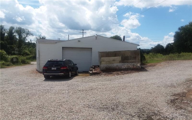 7377 National Pike, Uniontown, 15401, ,Commercial-industrial-business,For Sale,National Pike,1712025