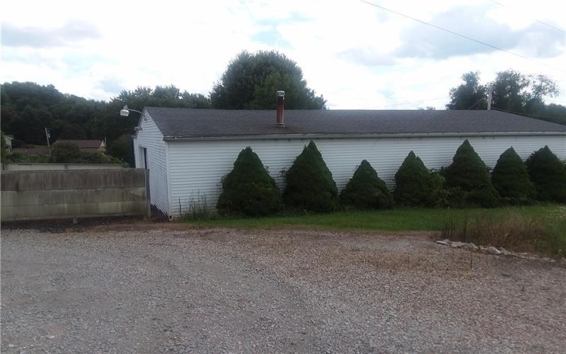 7377 National Pike, Uniontown, 15401, ,Commercial-industrial-business,For Sale,National Pike,1712025