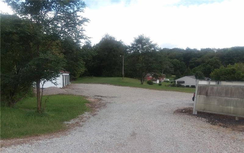 7377 National Pike, Uniontown, 15401, ,Commercial-industrial-business,For Sale,National Pike,1712025