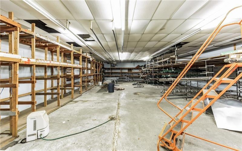 65 Fayette St, Uniontown, 15401, ,Commercial-industrial-business,For Sale,Fayette St,1712103