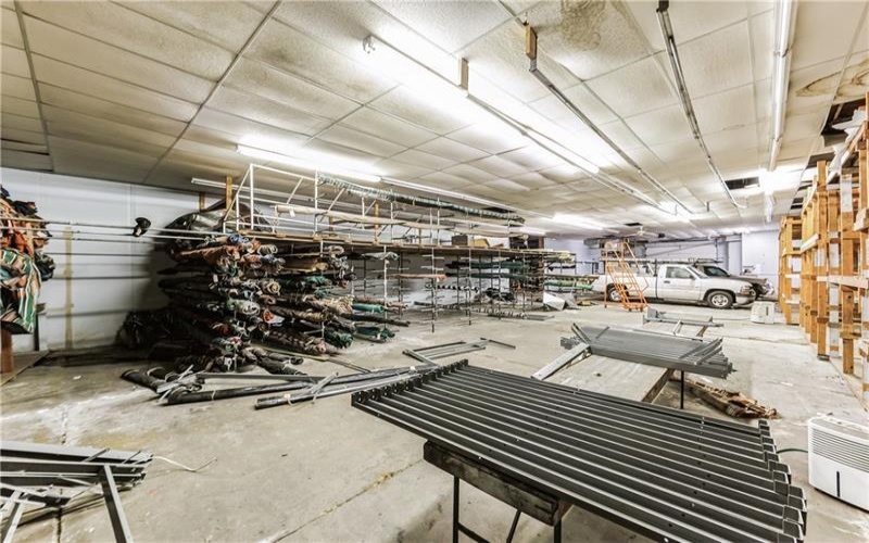 65 Fayette St, Uniontown, 15401, ,Commercial-industrial-business,For Sale,Fayette St,1712103