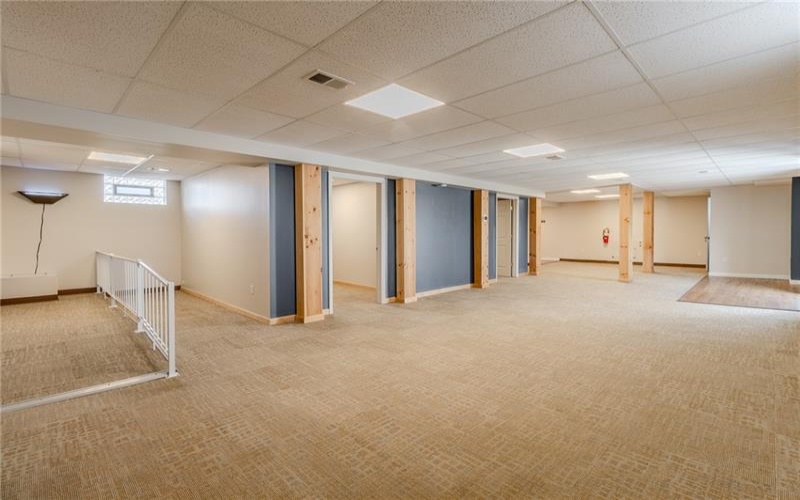 2120 Freeport Rd Ste 3, New Kensington, 15068, ,Commercial-industrial-business,For Sale,Freeport Rd Ste 3,1722528