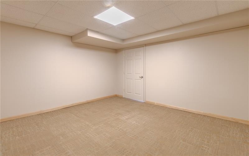 2120 Freeport Rd Ste 3, New Kensington, 15068, ,Commercial-industrial-business,For Sale,Freeport Rd Ste 3,1722528