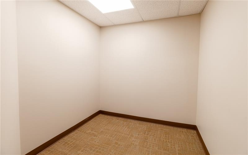 2120 Freeport Rd Ste 3, New Kensington, 15068, ,Commercial-industrial-business,For Sale,Freeport Rd Ste 3,1722528