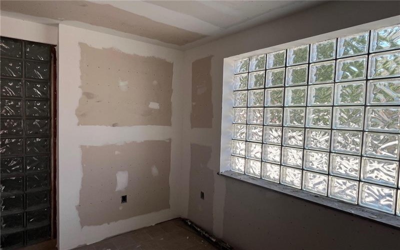 226 Fifth Street, Jeannette, 15644, 2 Bedrooms Bedrooms, 7 Rooms Rooms,1 BathroomBathrooms,Residential,For Sale,Fifth Street,1712641