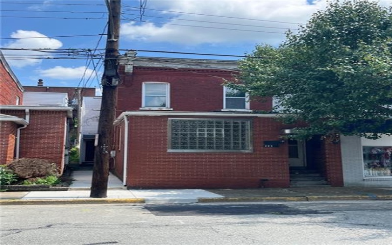 226 Fifth Street, Jeannette, 15644, 2 Bedrooms Bedrooms, 7 Rooms Rooms,1 BathroomBathrooms,Residential,For Sale,Fifth Street,1712641