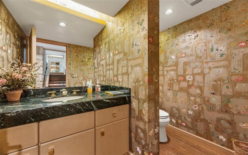 311 Hillcrest Dr, New Kensington, 15068, 5 Bedrooms Bedrooms, ,4.1 BathroomsBathrooms,Residential,For Sale,Hillcrest Dr,1722543