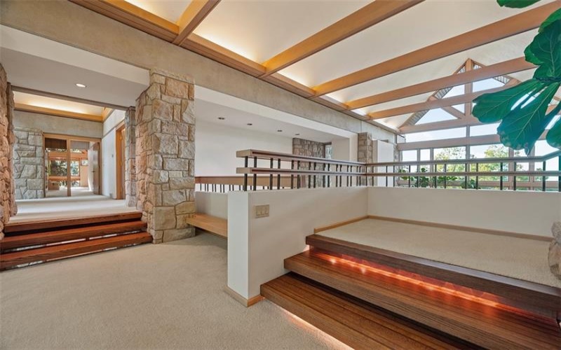 311 Hillcrest Dr, New Kensington, 15068, 5 Bedrooms Bedrooms, ,4.1 BathroomsBathrooms,Residential,For Sale,Hillcrest Dr,1722543
