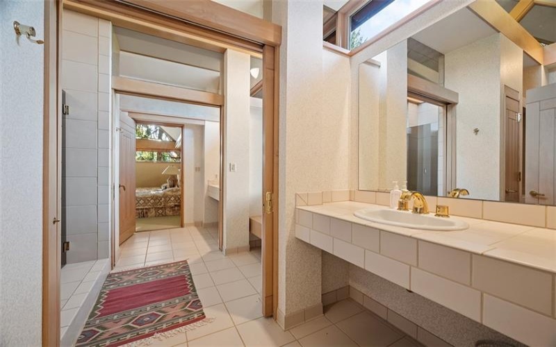 311 Hillcrest Dr, New Kensington, 15068, 5 Bedrooms Bedrooms, ,4.1 BathroomsBathrooms,Residential,For Sale,Hillcrest Dr,1722543