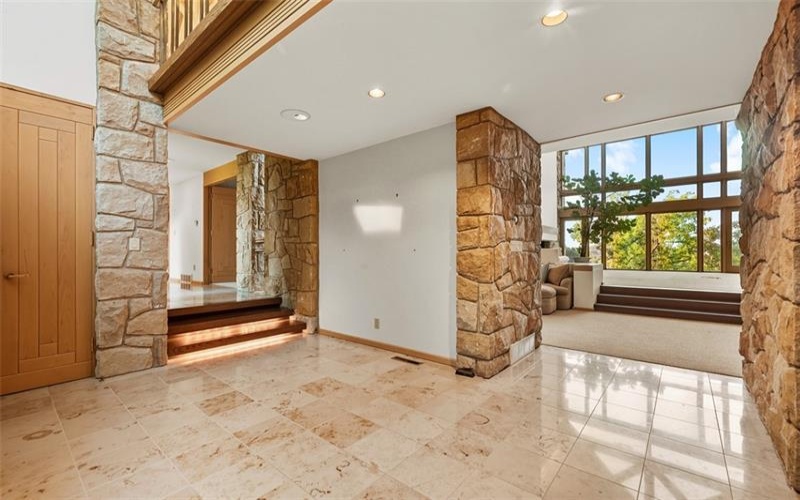 311 Hillcrest Dr, New Kensington, 15068, 5 Bedrooms Bedrooms, ,4.1 BathroomsBathrooms,Residential,For Sale,Hillcrest Dr,1722543