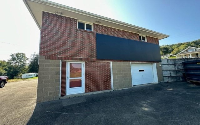 3138 Mt Morris Road, Waynesburg, 15370, ,Commercial-industrial-business,For Sale,Mt Morris Road,1712642