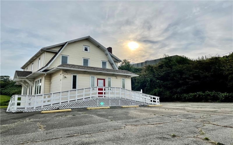 14429 Route 30, NORTH HUNTINGDON, 15642, ,Commercial-industrial-business,For Sale,Route 30,1712736