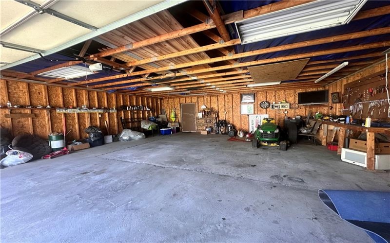 751 Maxwell Ave, La Belle, 15450, 3 Bedrooms Bedrooms, 8 Rooms Rooms,2 BathroomsBathrooms,Residential,For Sale,Maxwell Ave,1712858