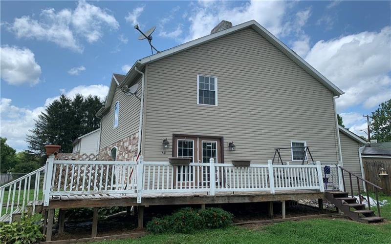 751 Maxwell Ave, La Belle, 15450, 3 Bedrooms Bedrooms, 8 Rooms Rooms,2 BathroomsBathrooms,Residential,For Sale,Maxwell Ave,1712858