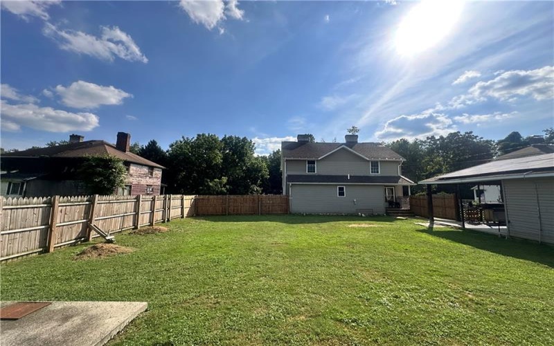 751 Maxwell Ave, La Belle, 15450, 3 Bedrooms Bedrooms, 8 Rooms Rooms,2 BathroomsBathrooms,Residential,For Sale,Maxwell Ave,1712858