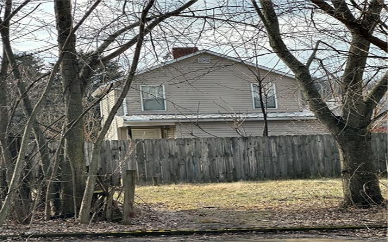 70 Castner Avenue, Donora, 15033, 2 Bedrooms Bedrooms, ,1 BathroomBathrooms,Residential,For Sale,Castner Avenue,1722781